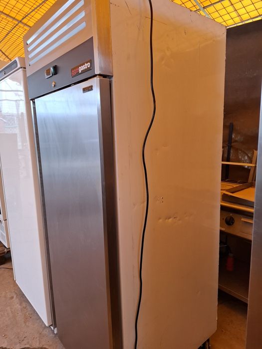 Frigider inox profesional