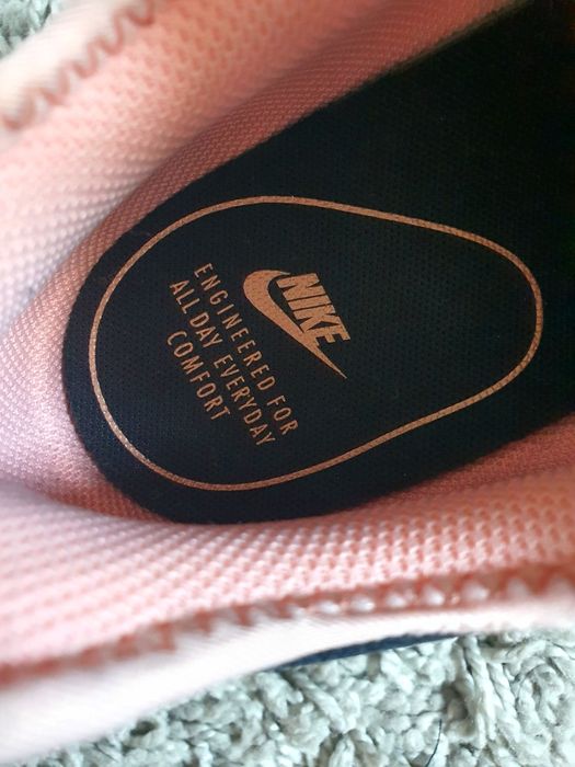 Adidasi Nike Air Max Graviton 40,5 interior 26cm