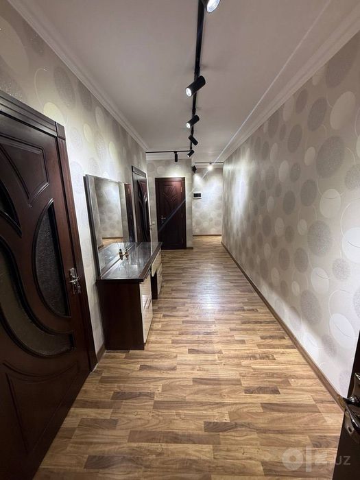 Квартира рядом с Чинор ресторан