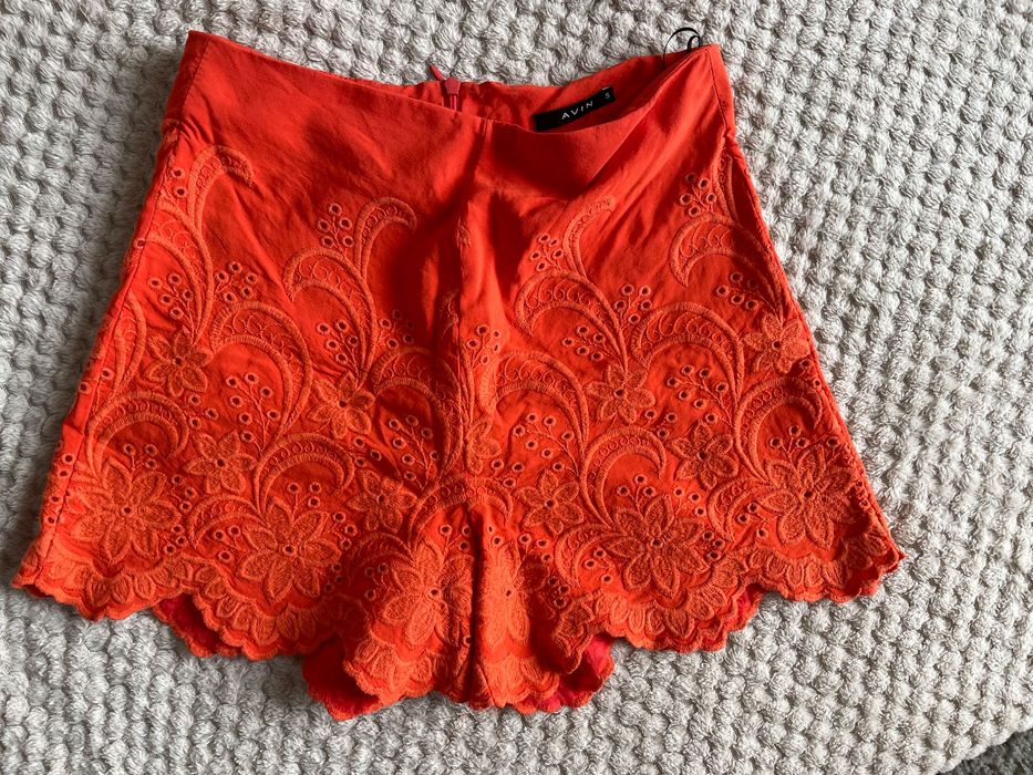 Avin къси панталонки xs