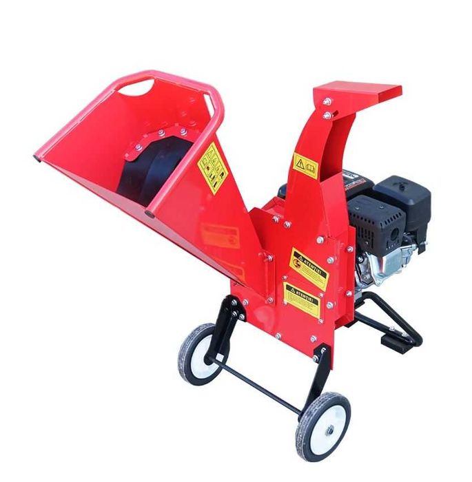 Tocator de crengi pe benzina nou Agramix