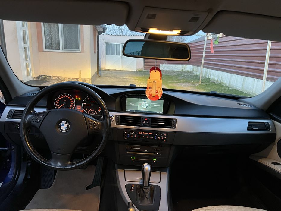 BMW e91 2.0 diesel automat