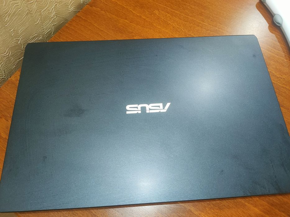 Продам ноутбук Asus