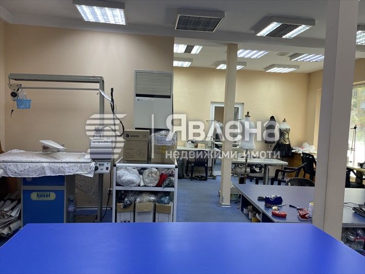 Дава се под наем Промишлена сграда в София, Света Троица - 100 кв.м за 770 € - Снимка #1