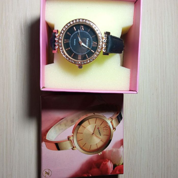 Часы женские наручные