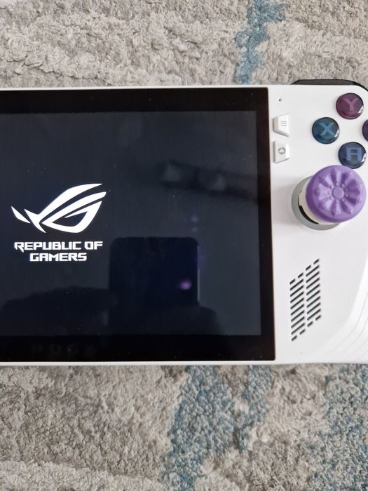 Asus Rog Ally Z1 Extreme