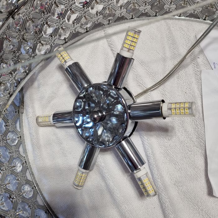 Полилей-диаметър 43 см.