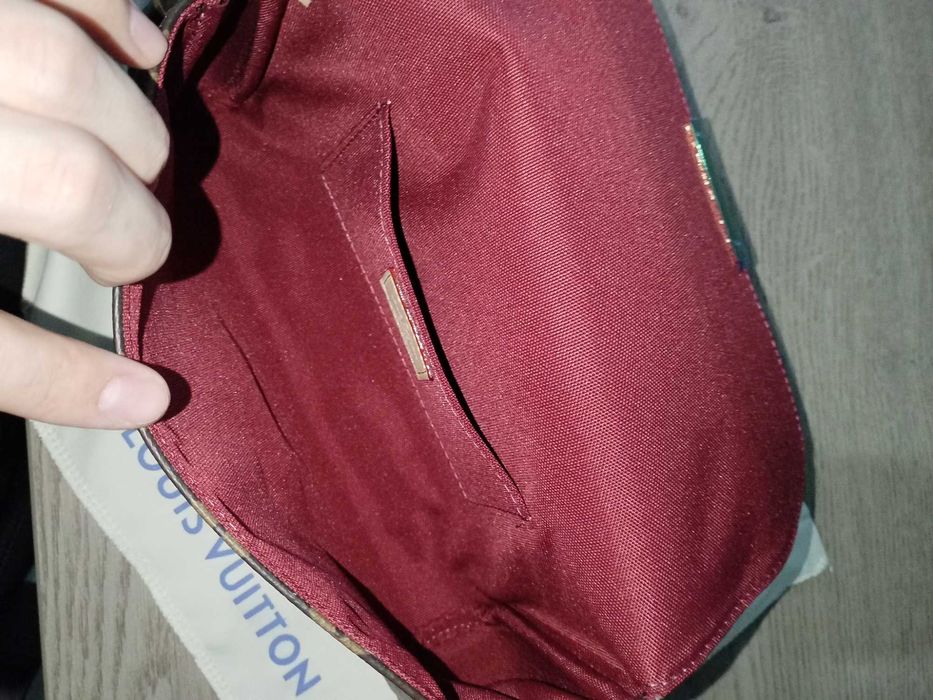 Geanta Louis Vuitton