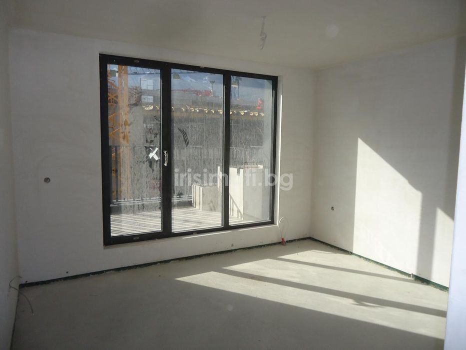 Продава се Тристаен апартамент в София, Кръстова вада - 170 кв.м за 1393 €/кв.м - Снимка #2