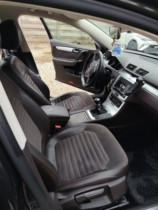 VOLKSWAGEN Passat 2011 — imagine 4