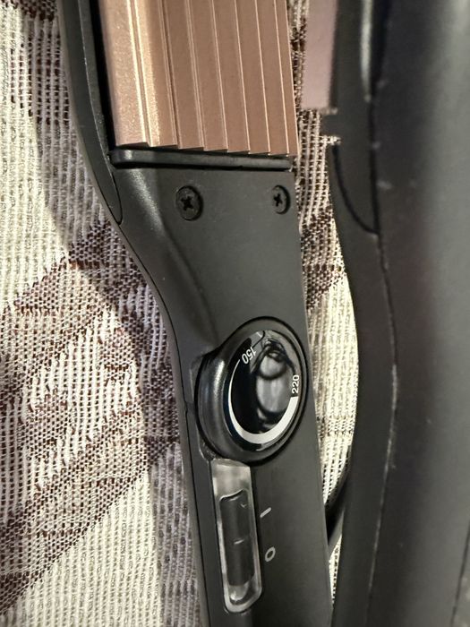 Преса за коса Remington - обем, вафли