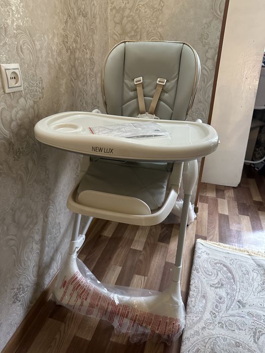 Балаларға арналған тамақтандыру орындығы (NEW LUX)