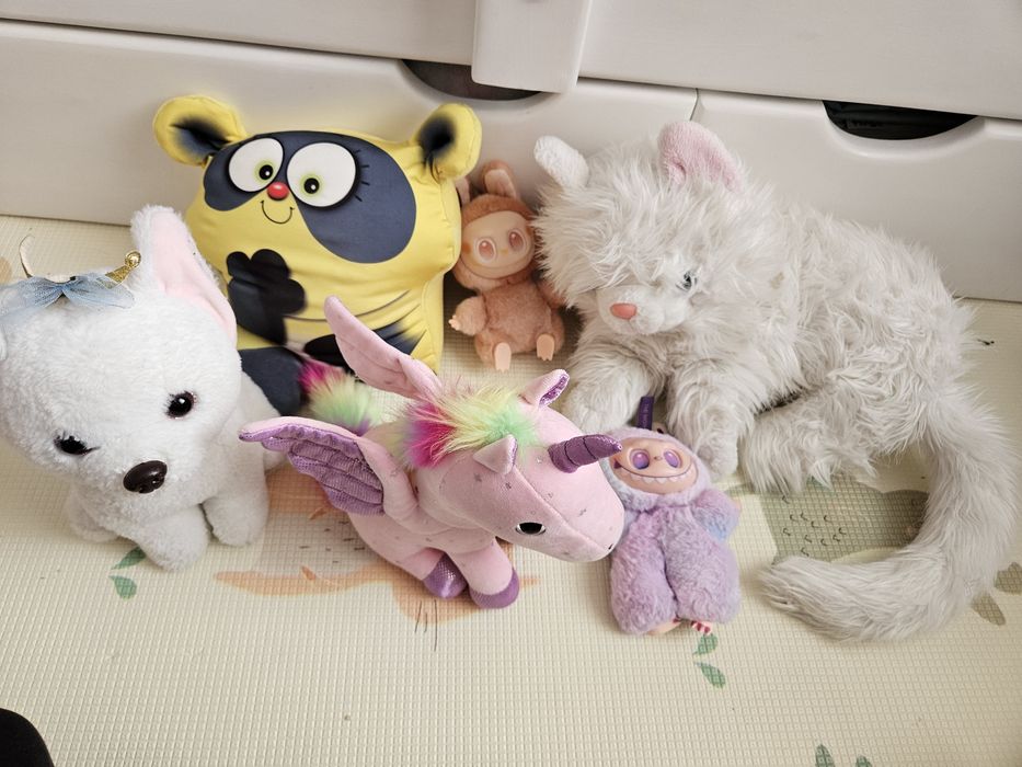 Игрушки мягкие ++×