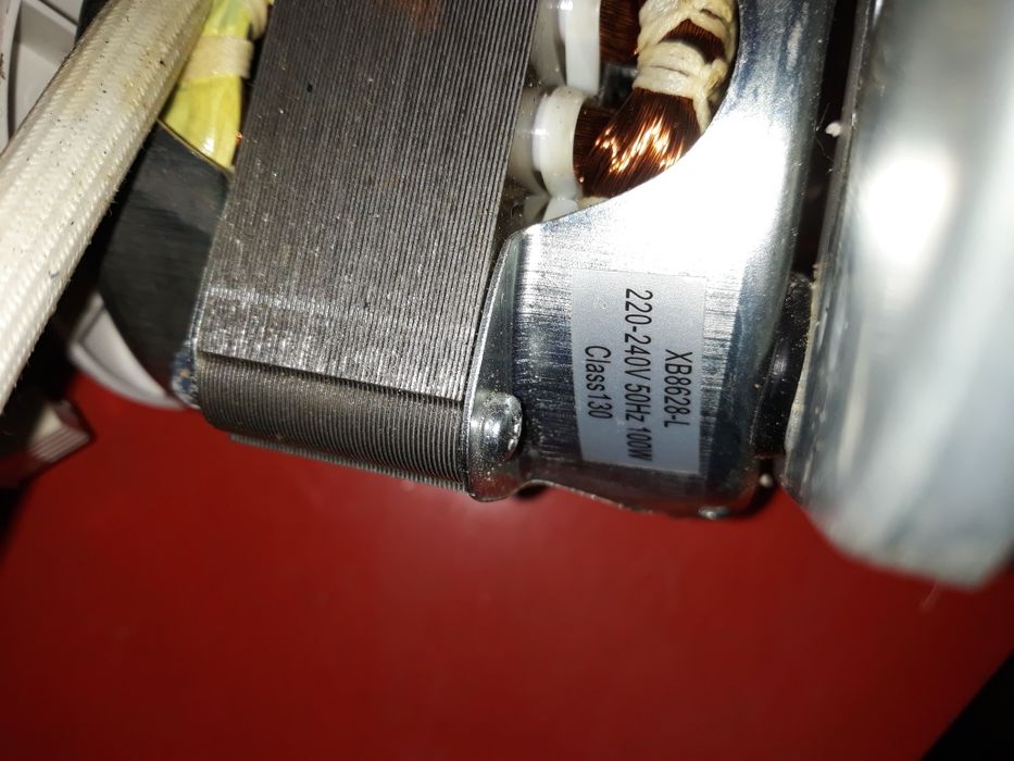 Motor+ placă masină pâine