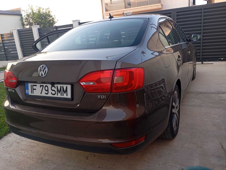 VOLKSWAGEN Jetta 2013 — imagine 2