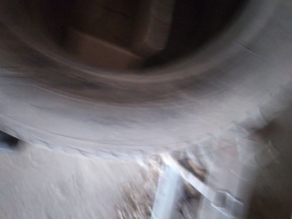 Покрышки состояние среднее