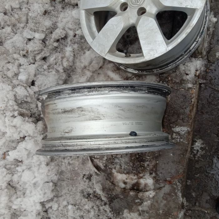 Диски  R16 разболтовка 4*100