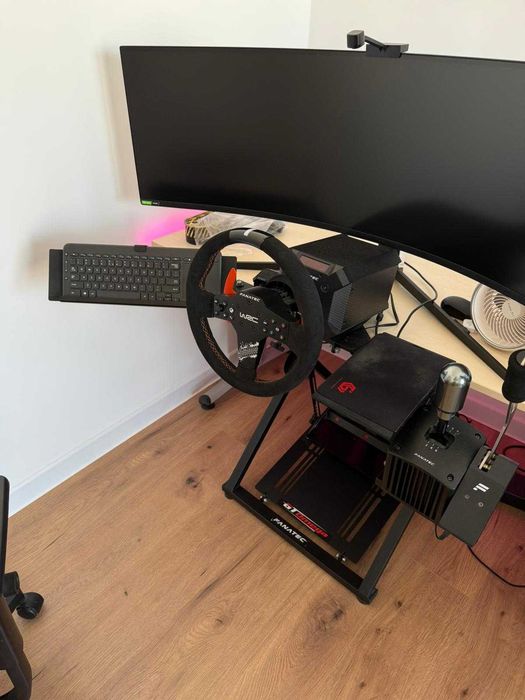 Fanatec DD2 QR2, pedale V3 haptic, schimbator, frana de mana, 2 volane