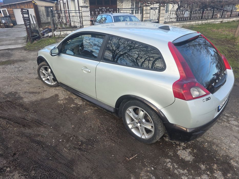 Volvo C30 1.6D     Волво ц30