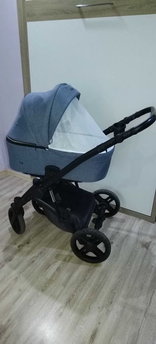 Бебешка количка Royal baby Daisy