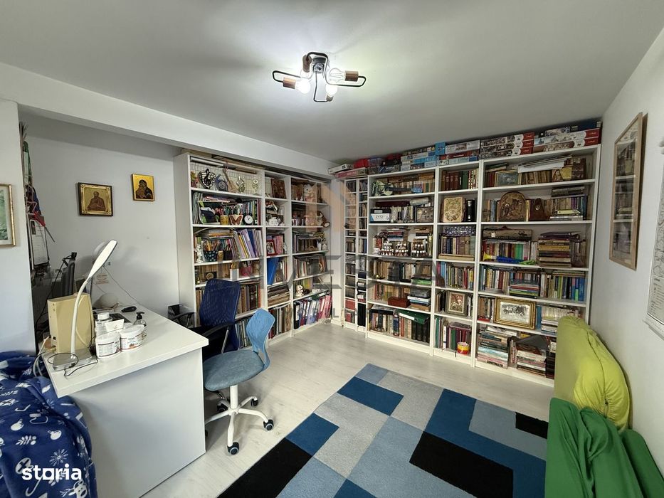 Casă complet mobilată, cu garaj și curte comună – strada Moților, Cluj