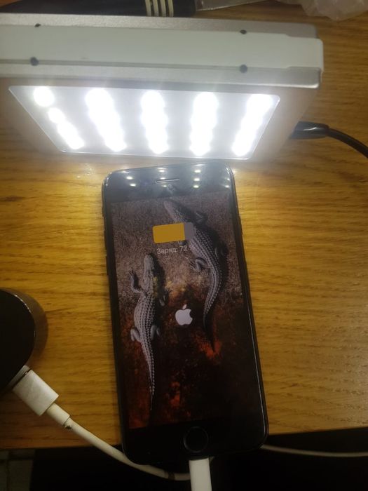 Продам или обменяю айфон 7