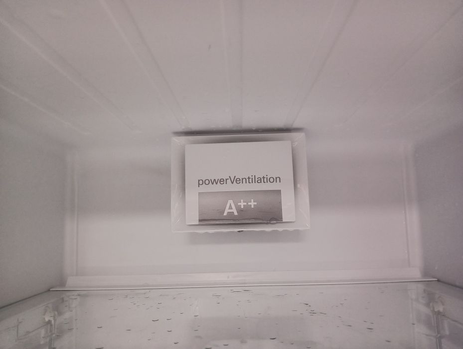 Огромен иноксов хладилник Сименс Siemens 2 години Гаранция!