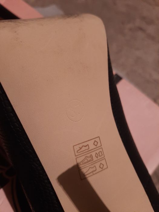 Нови дамски обувки