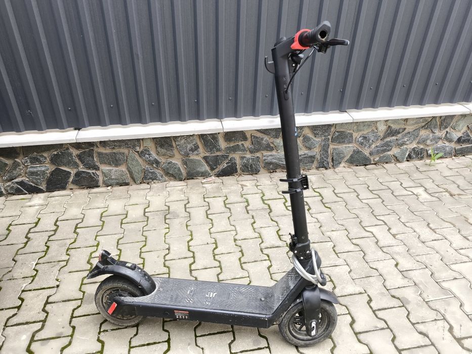 Vând trotinetă Myria 7047 in perfectă stare de funcționare