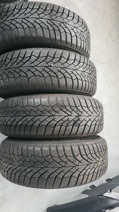 Гуми 195/65/15 с алуминиеви джанти 4х100