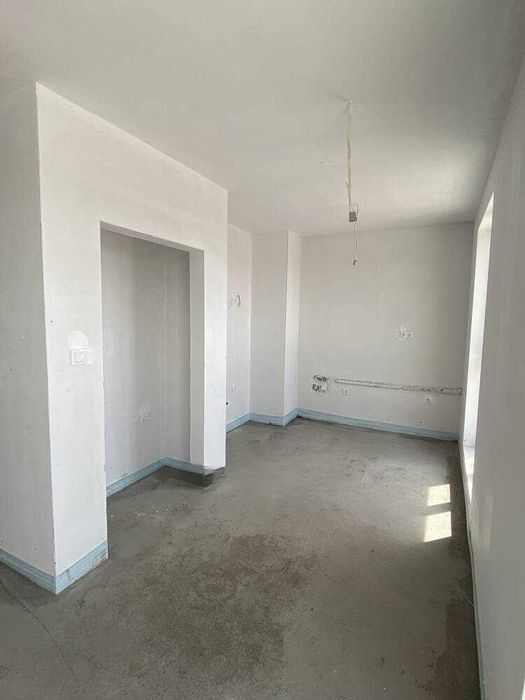 Продава се Двустаен апартамент в Пловдив, Беломорски - 100 кв.м за 1050 €/кв.м - Снимка #1