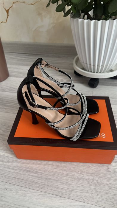 Вечерние каблуки