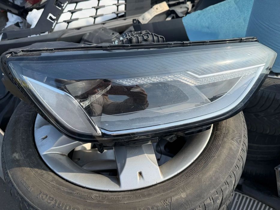 far audi a4 full led dreapta