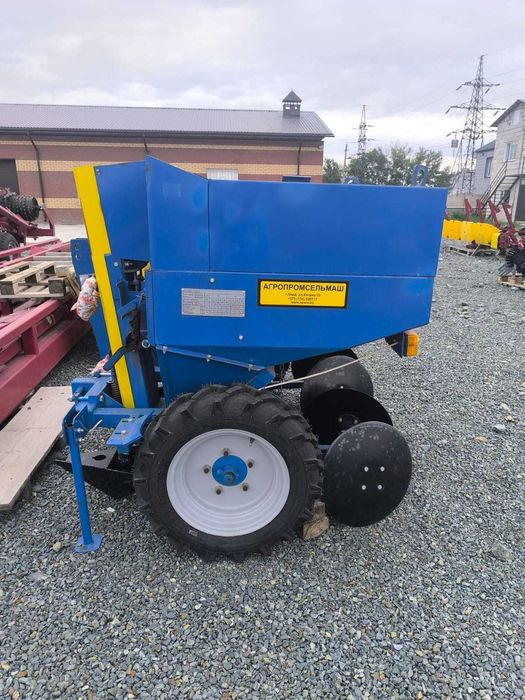 Картофелесажалка навесная двухрядная КСМ-2Н