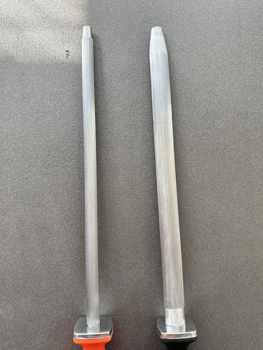 Професионални обли масати