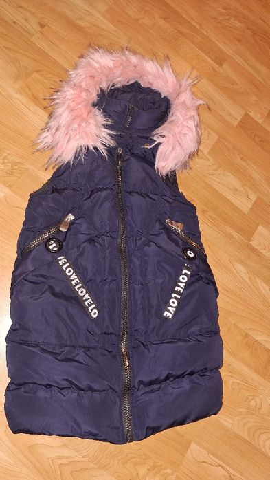 Красив зимен  ватиран елек