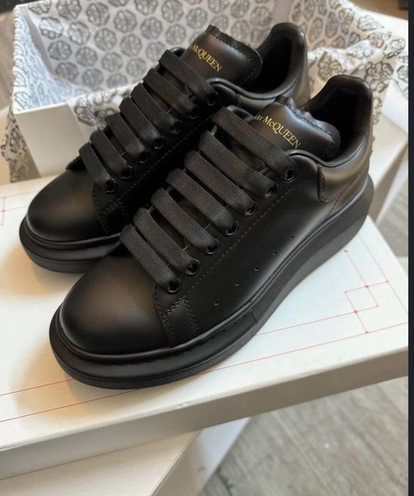 adidasi alexander mcqueen livrare 24 ore/marimi 36-45/Fullbox/Premium