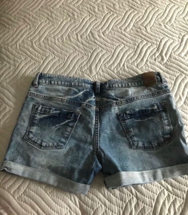 Дамски къси панталони