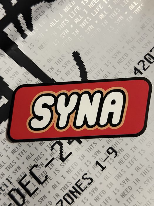 Худи кофта SYNA WRLD