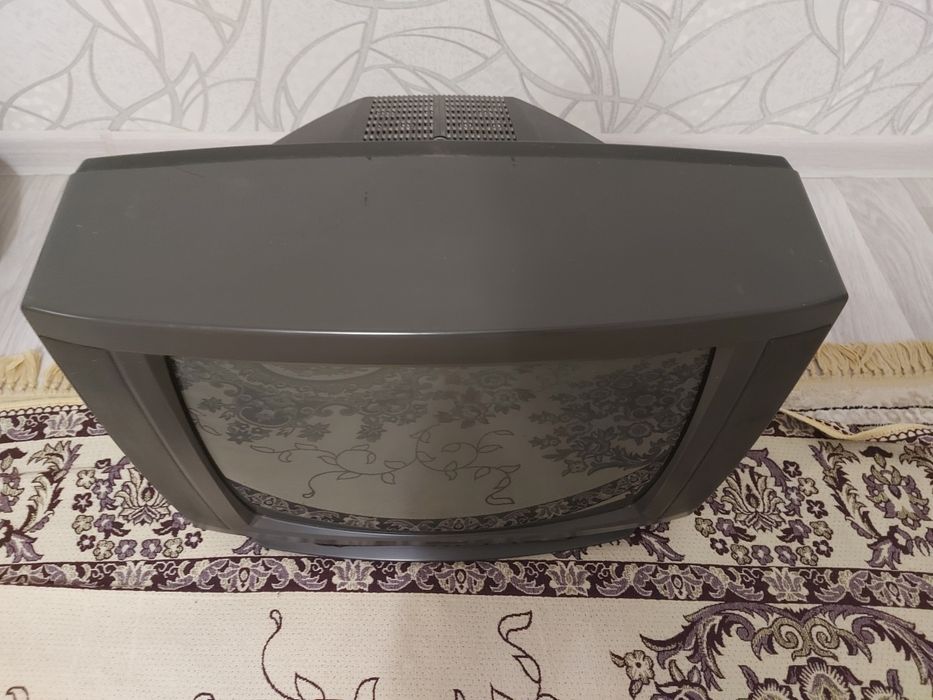 Телевизор срочно продается