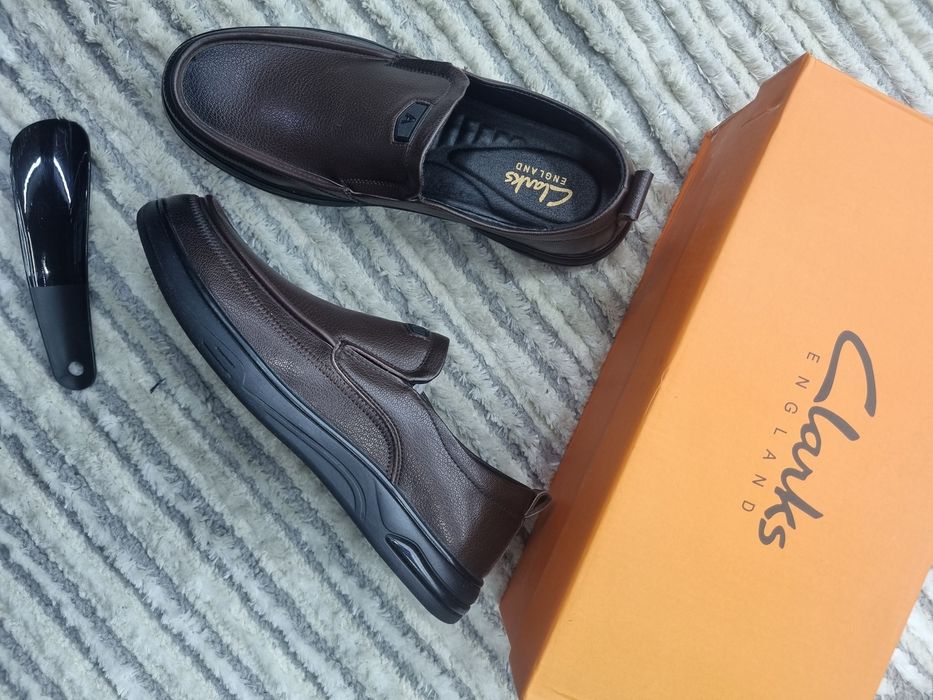 Clarks весна лета 2026