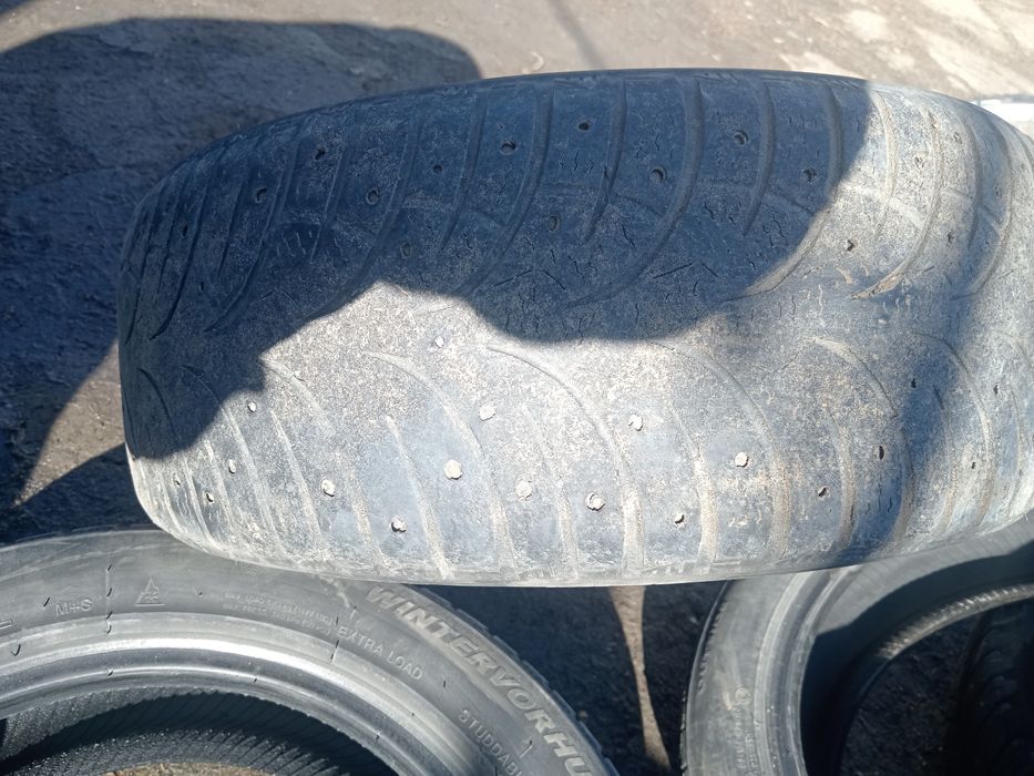 Резина 205/55/16.