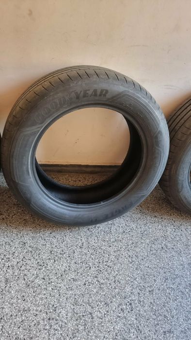 Гуми летни 235/55/R18 GOODYEAR Eagle F1- 4броя