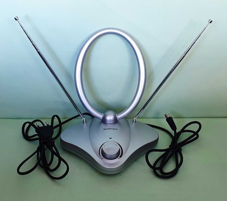 Стайна антена с усилвател DVB-T