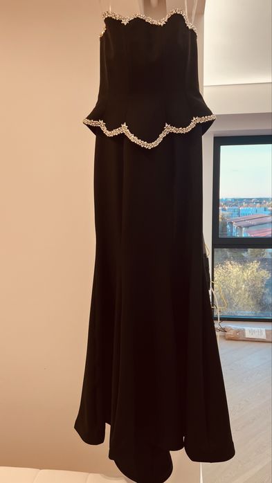 Rochie de seară foarte elegantă