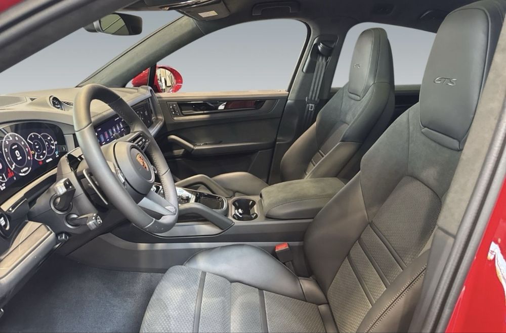 Porsche Cayenne GTS Coupé 2026