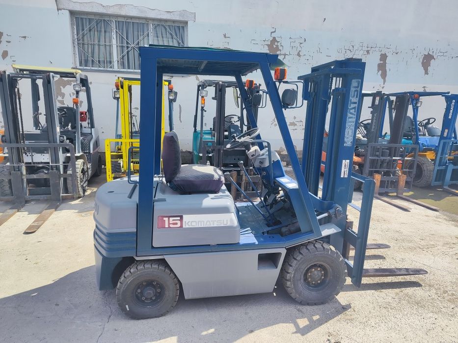 Продам вилочный погрузчик. Кара