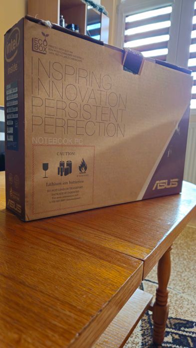 Лаптоп ASUS X550J [intel i7-4710HQ / Nvidia GeForce 850m]