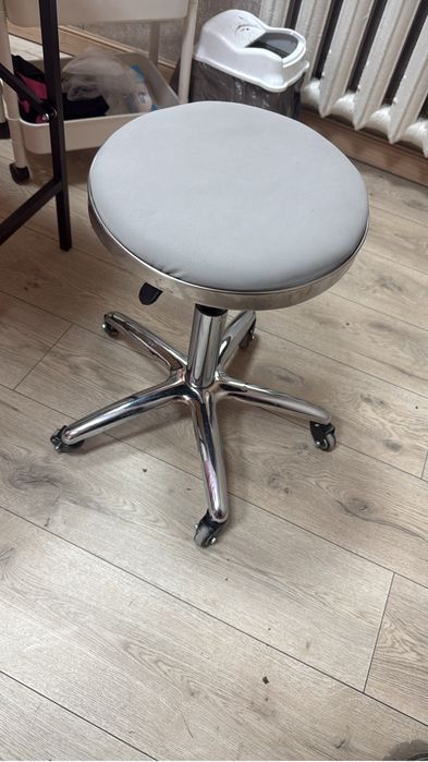Продам стуля для лашмейкера