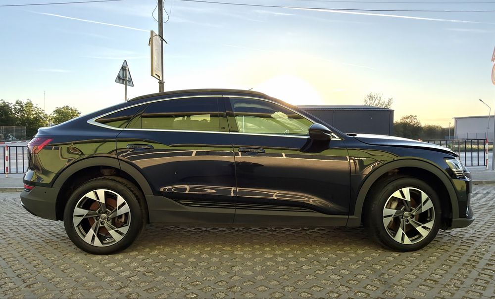 AUDI E - TRON 55 QUATTRO На Части